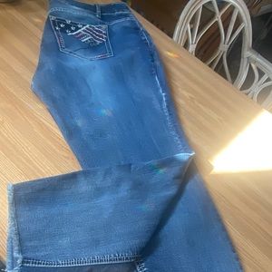 Avenue Denim Crop Jean - Size 18
